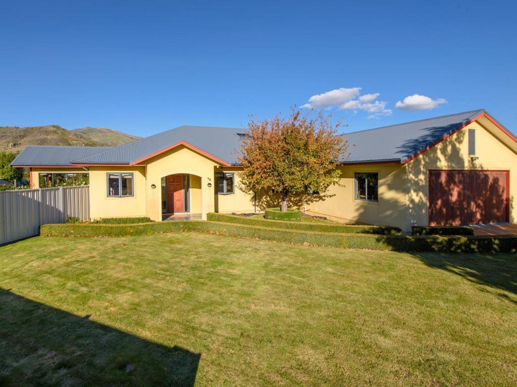Kawarau Bay View - Cromwell Holiday Home Luaran gambar